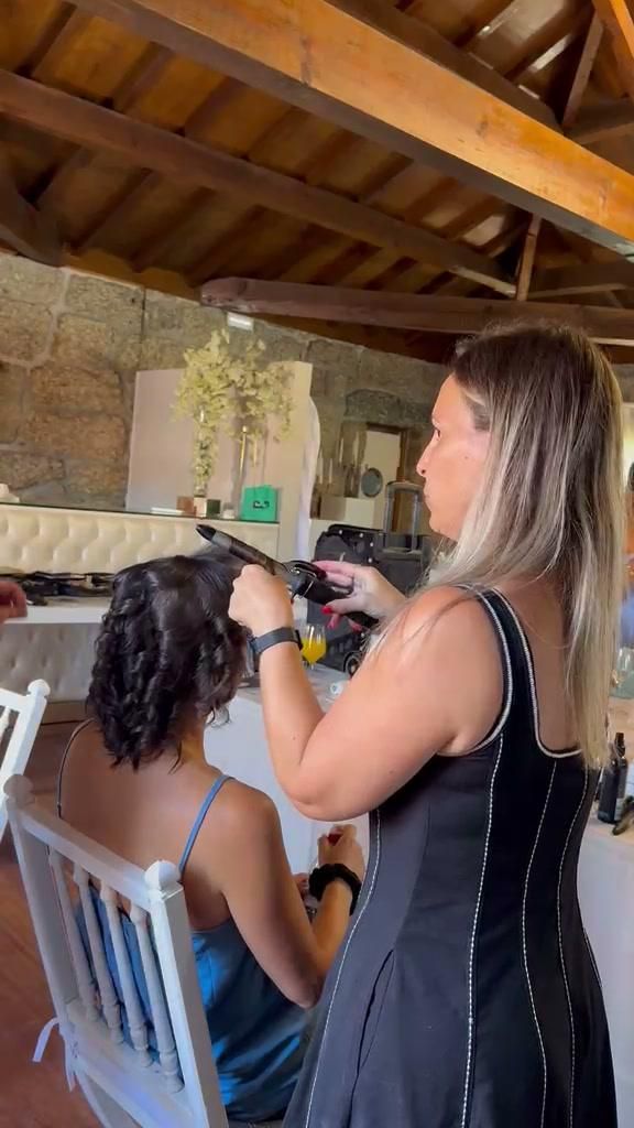 Penteado a ser montado na manhã do casamento