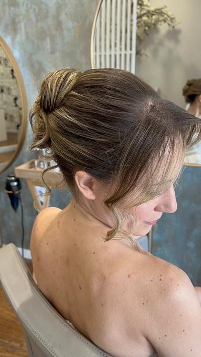 Coque baixo, penteado de noiva